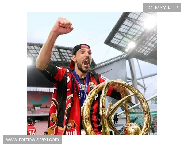 满冠体育滚球赛事直播与回放资源推荐让你不错过每一场精彩比赛